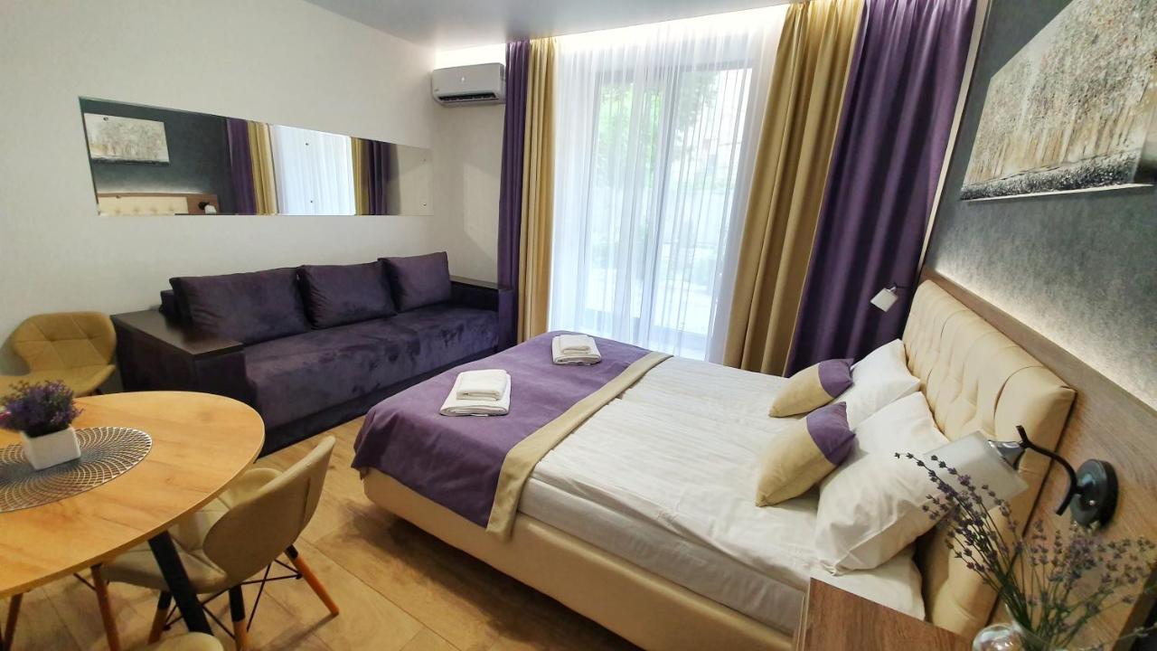 לבוב Demar Apart Violet מראה חיצוני תמונה