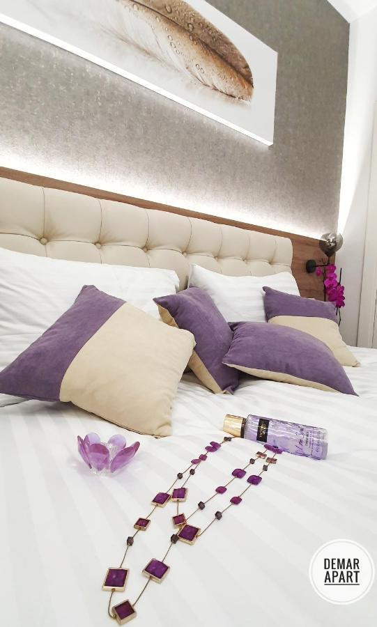 לבוב Demar Apart Violet מראה חיצוני תמונה